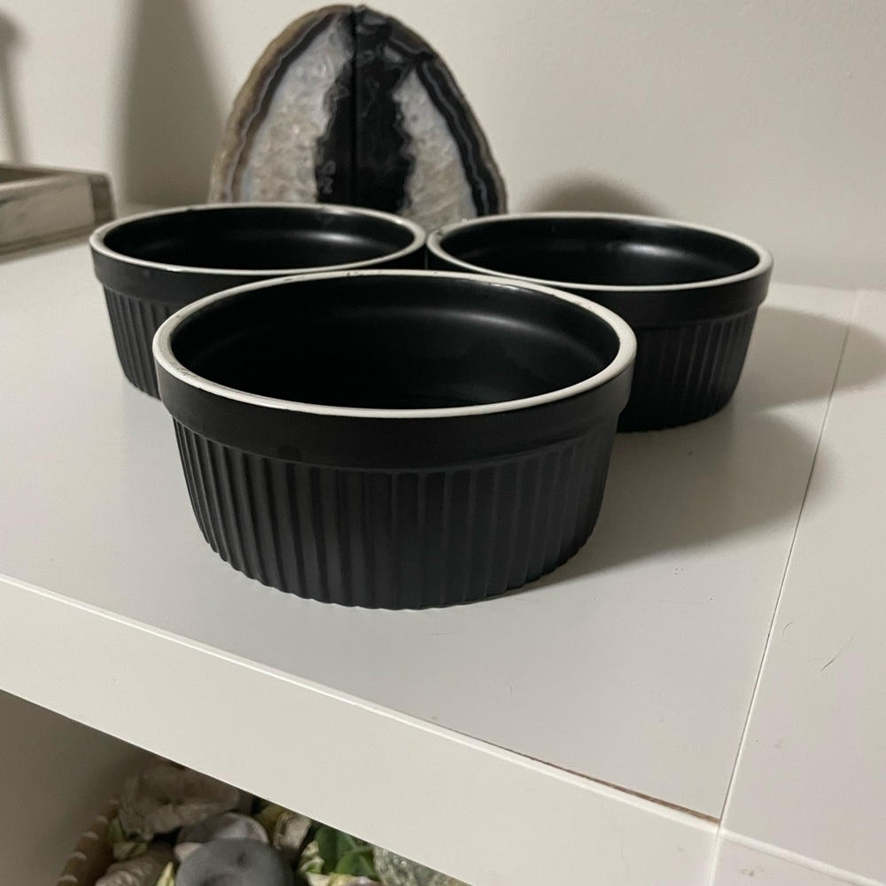Black Soufflé Bowls